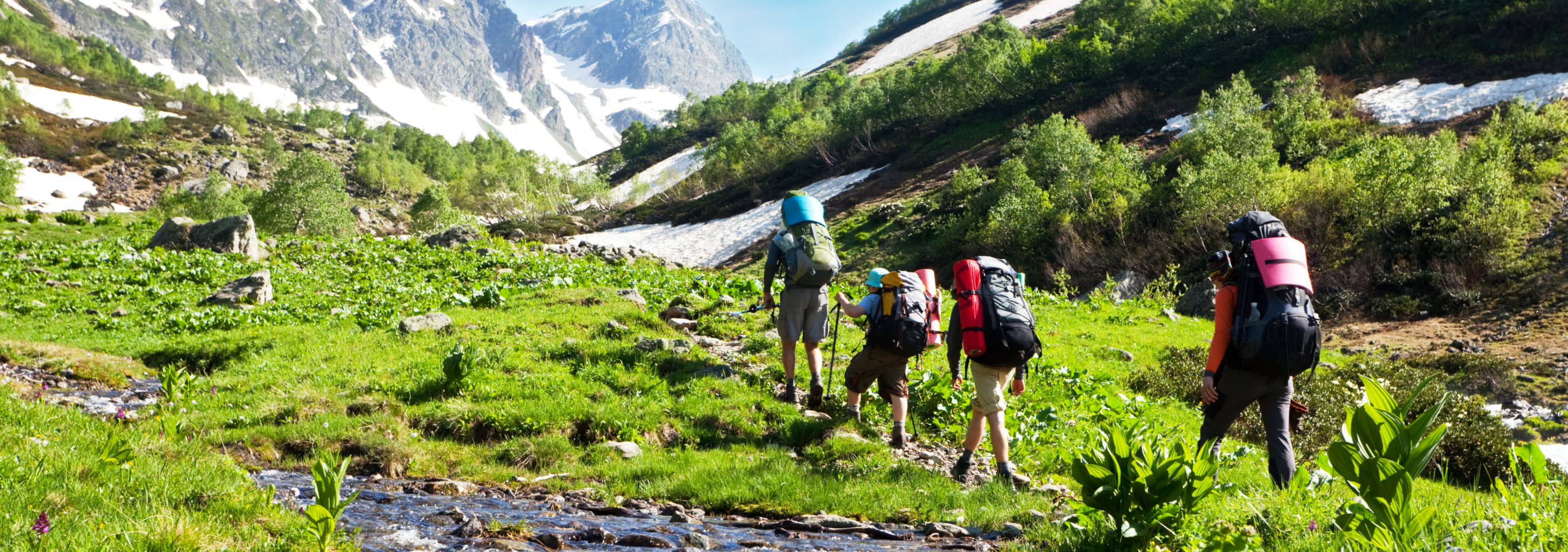 Group hiking - Treks
